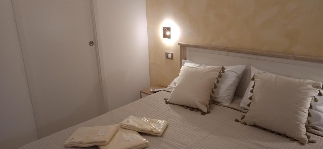Donna Sicilia 2 Apartment Giardini Naxos Ngoại thất bức ảnh